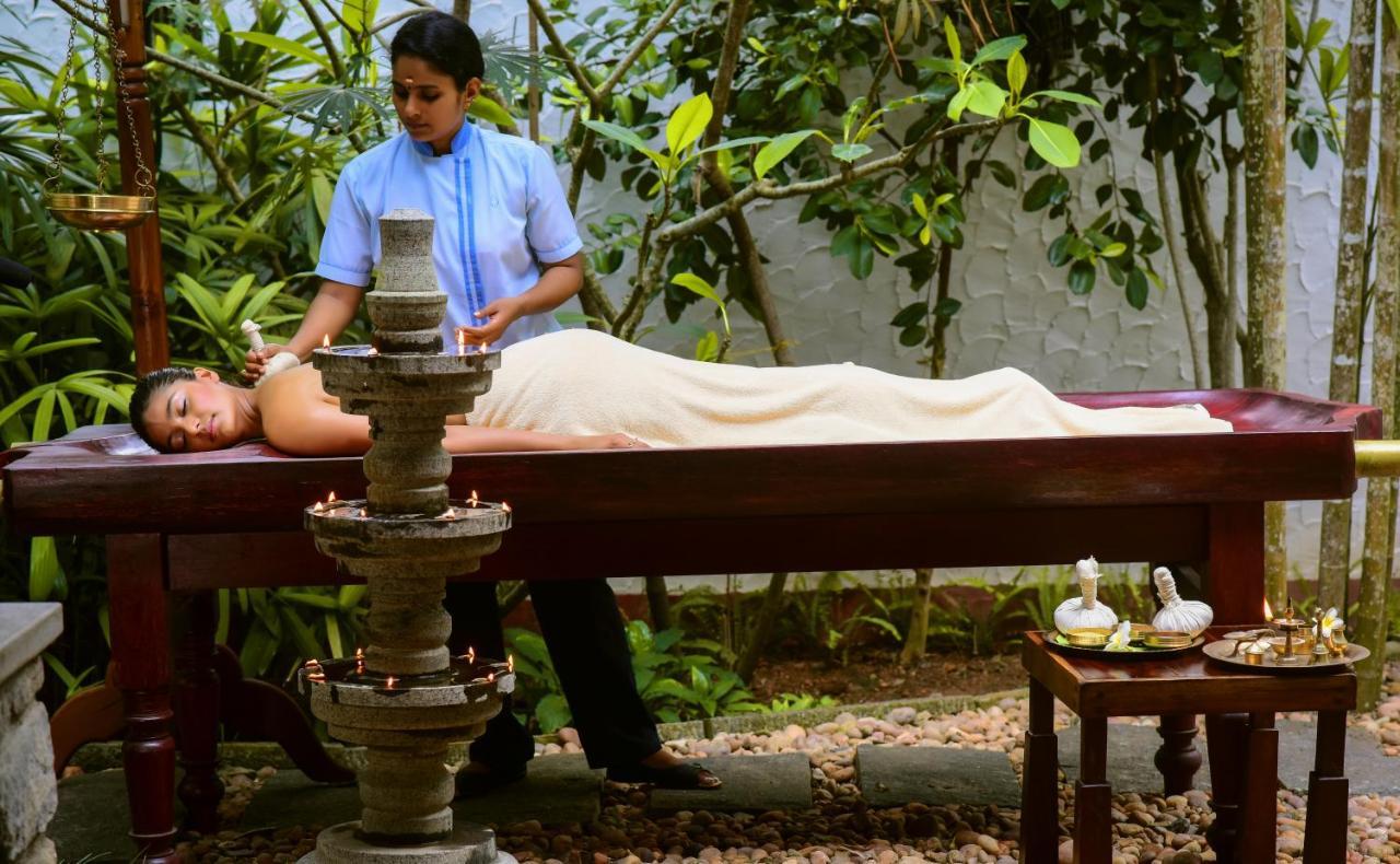 Niraamaya Wellness Retreats, Surya Samudra, Kovalam Eksteriør billede