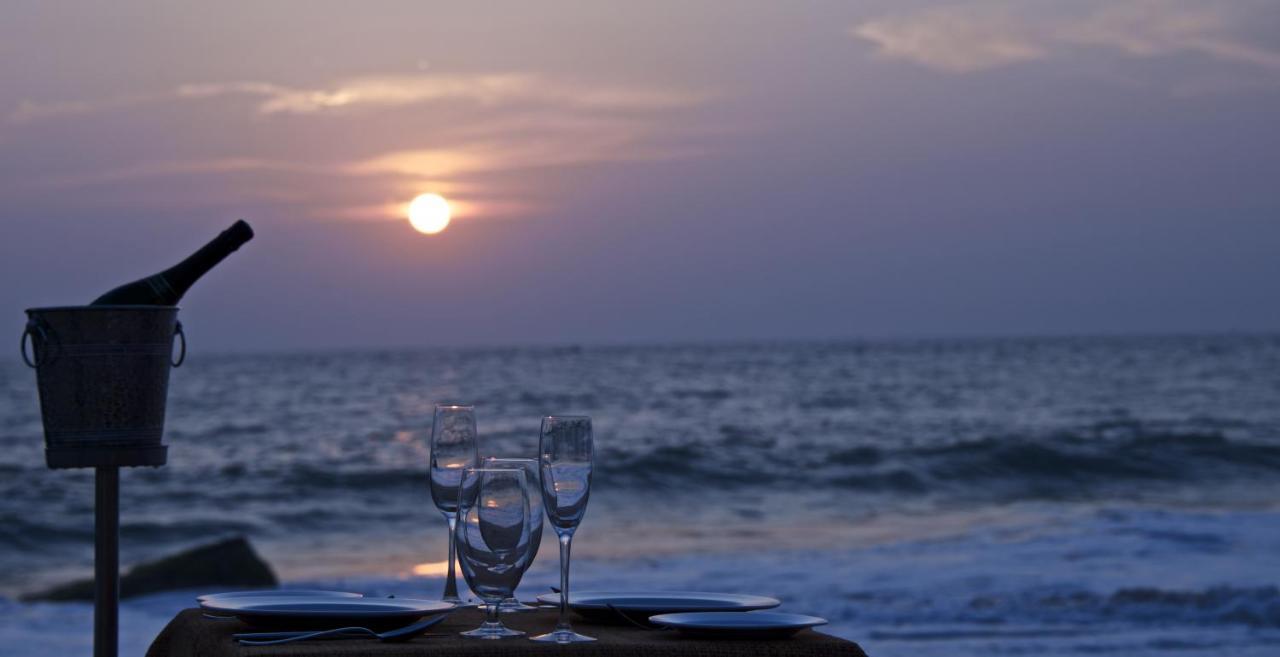 Niraamaya Wellness Retreats, Surya Samudra, Kovalam Eksteriør billede